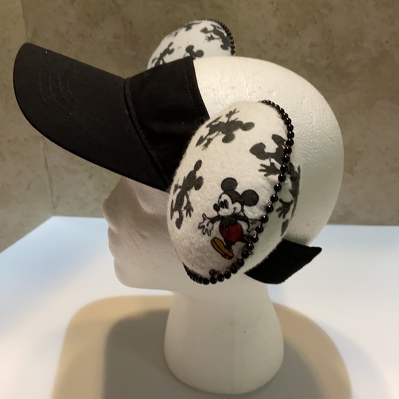 Mickey Mouse Ears Visor OOAK - Picture 3 of 6